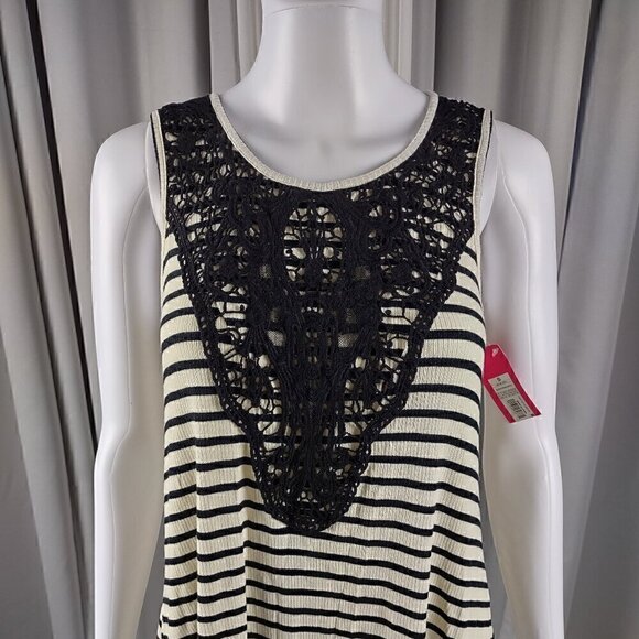 Xhilaration Black & Cream Lightweight Stretchy Striped Tank Top Dress Sz S (NWT) - Picture 2 of 10